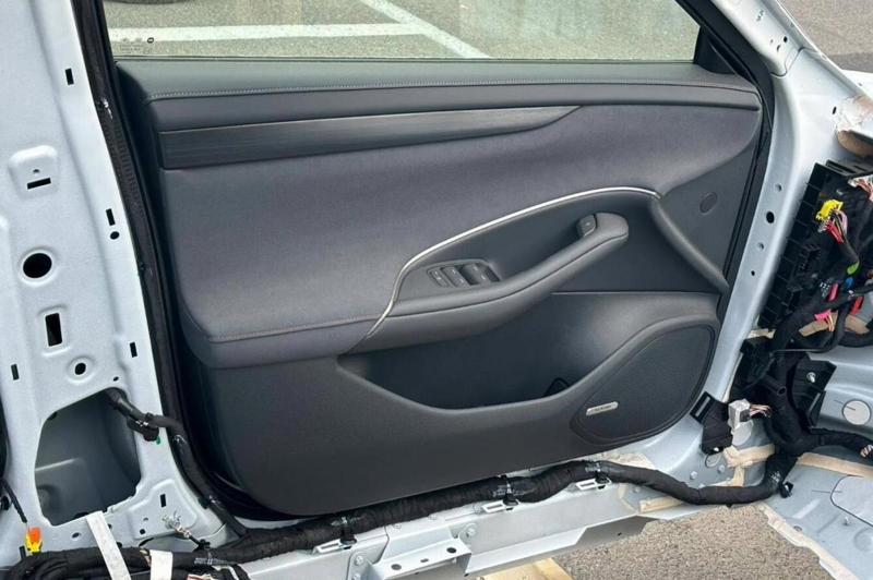 Xiaomi EV - Fotografii: xiaomi vehicul electric 4.jpg