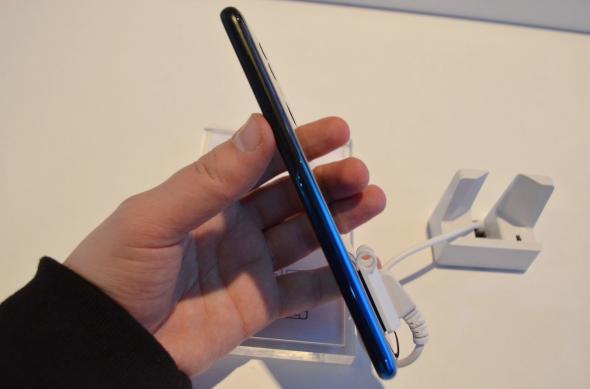 Alcatel 3 (2019) - Fotografii hands-on: Alcatel-3-2019_006.jpg