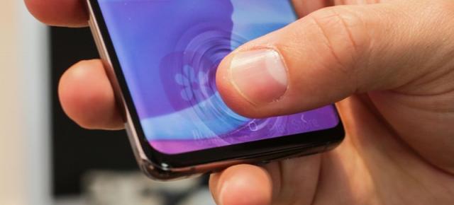 Samsung va rezolva toate problemele cu cititorul de amprente de pe Galaxy S10 într-o viitoare actualizare software