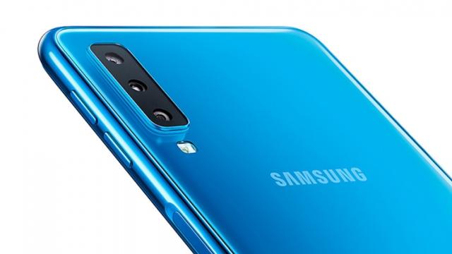 <b>Samsung Galaxy A7 (2018) primeşte actualizarea la Android Pie şi One UI; Confirmarea vine din Rusia</b>Samsung Galaxy A7 (2018) tocmai a primit actualizarea la Android Pie şi One UI, iar vestea vine la doar câteva ore după ce şi Galaxy A9 (2018) primise acelaşi tratament. Aflaţi ce e nou şi în ce regiune a venit softul în rândurile 