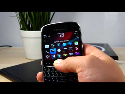 [RETRO REVIEW] BlackBerry Bold Touch 9900: Telefon de om de afaceri sau ceva mai mult?