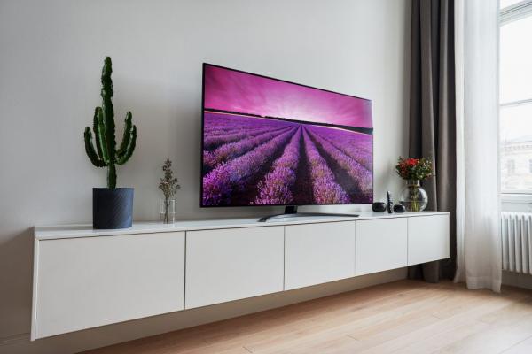 Turul Magazinelor #722: Televizor LG Nanocell la preţ bun, Oppo Reno 3 şi LG V50 + husă cu ecran secundar bonus