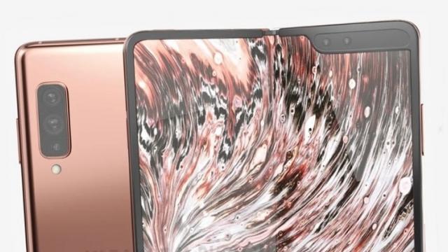 <b>Samsung Galaxy Fold 2 primeşte noi randări, cu ecran extern prea mic, ciudăţenii la amplasarea camerei selfie</b>Pe măsură ce ne apropiem de data de 5 august, când Samsung ține următorul eveniment Unpacked, apar tot mai multe scăpări legate de Galaxy Note 20 şi Galaxy Fold 2. Acest din urmă telefon pliabil