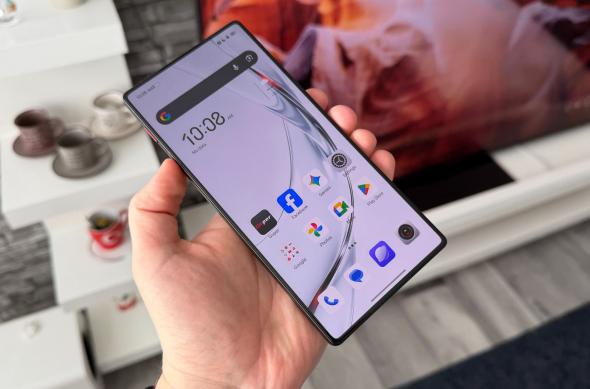 Redmagic 11 Air - Design: Design_ (4).jpg