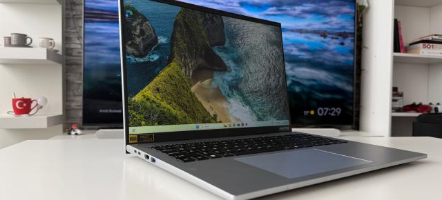 Prezentare ACER Aspire Go 16: Laptop de productivitate cu ecran de 16 inch, 16 GB RAM și procesor Intel cu "H" în coadă