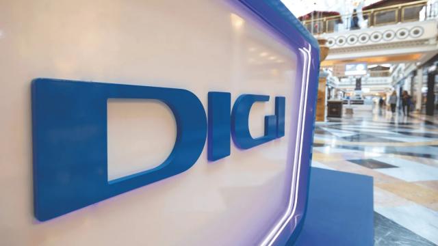<b>ANCOM forțează deschiderea rețelei Digi; Comisia Europeană își schimbă poziția după intervenția BEREC</b>Decizia care vizează direct rețeaua fixă a Digi începe să prindă contur după câteva luni de incertitudine la nivel european. Comisia Europeană a renunțat la obiecțiile inițiale și permite ANCOM să meargă mai departe cu planul prin care operatorul ar...