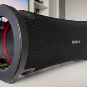 SONY ULT FIELD 7 Review: mega boxa portabilă de luat la grătarul de 1 mai, cu autonomie neașteptat de bună, bas și extra funcționalități