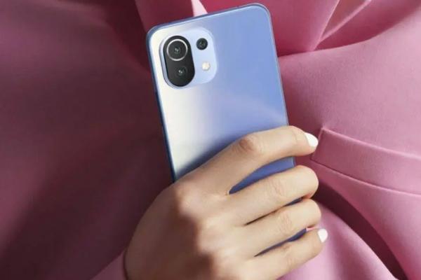 Xiaomi Mi 11 primeşte actualizarea la Android 14 şi HyperOS, plus modele derivate