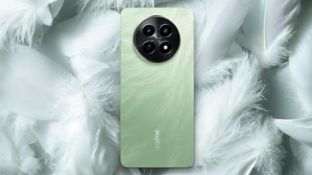 <b>Realme C65 5G lansat oficial: procesor Dimensity 6300, ecran de 120 Hz, camera de 50 MP</b>După realme 12 Lite, acum cei de la realme îşi amintesc şi de seria C şi ne oferă modelul realme C65 5G. Acesta tocmai a fost anunţat oficial, ca un soi de versiune upgradata de realme C65 4G, care a debutat la început de lună. Acum avem la bord un proces