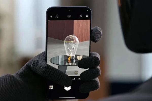Robotul umanoid Xiaomi