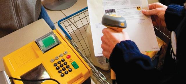 Taxa PayPoint de 4 lei la plata facturilor: cine o încasează, de ce apare și cum o poți evita