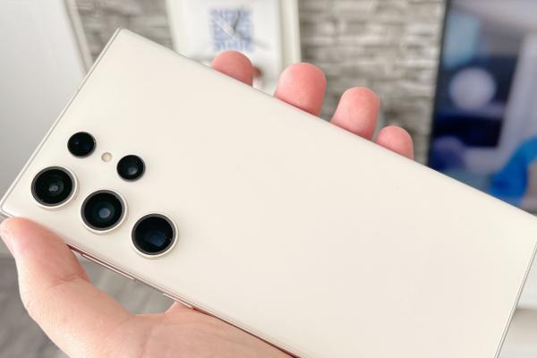 Samsung Galaxy S23 Ultra: Cameră sau camerele în pachetul complet, pentru vlogger, fotograf pasionat