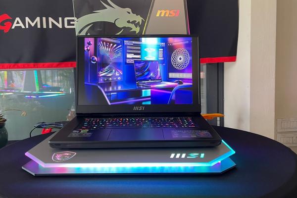 MSI aduce cele mai tari laptop-uri de gaming în România la început de an 2023, cu bestia TITAN GT77 HX 13V în vârful piramidei (RTX 40, Core i9)