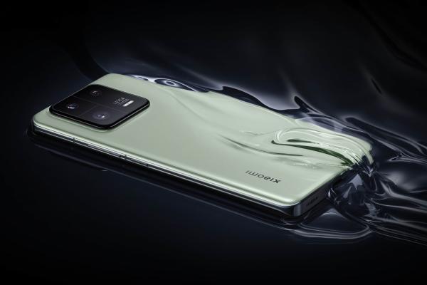 Preț și disponibilitate Xiaomi 13 Pro în România