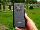 HONOR Magic4 Lite: Design de telefon MARE, cu spate cu look premium, dar magnet de impurităţi
