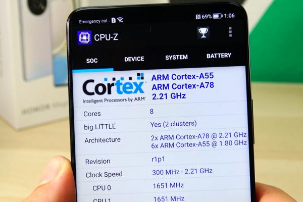 HONOR Magic4 Lite: Hardware midrange rezonabil, dar preţul trebuie să scadă