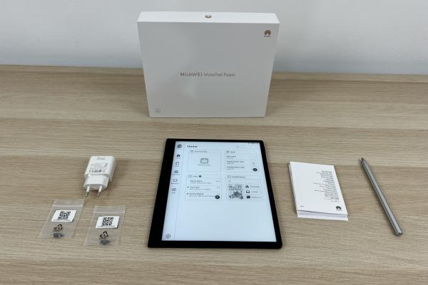 Huawei MatePad Paper - Unboxing