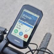 Am testat Garmin Edge 1050! Ciclocomputer premium pentru cicliști de performanță, cu GPS precis și un display generos