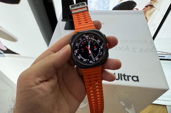 Samsung Galaxy Watch Ultra - Fotografii hands-on: Samsung-Galaxy-Watch-Ultra_012.jpg