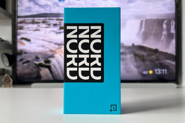 OnePlus Nord 4 - Unboxing