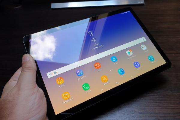 Samsung Galaxy Tab S4: Baterie excelentă, indiferent ce faci cu ea