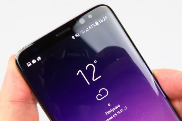 Mini Turul Magazinelor #43: Aparat de călcat vertical, ceas și telefon Samsung Galaxy S8 la discount mare  