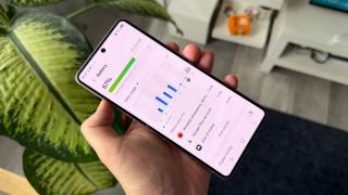 Samsung Galaxy Z Flip8: Autonomie cu un plus de eficiență, fără upgrade la capitolul încărcare