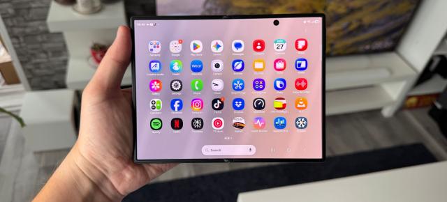 Samsung Galaxy Z Fold8: Performanță strunită termic sub o talie de 4.5 mm