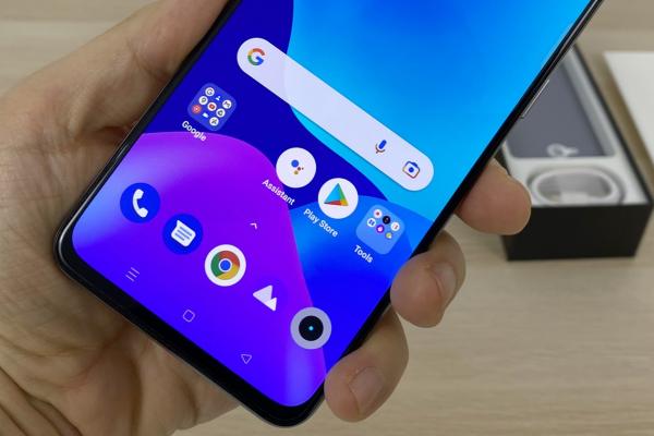 Realme GT Master Edition: OS, UI, aplicaţii cu multă personalizare, funcţii pentru gameri