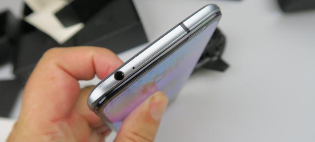 nubia RedMagic 6 Pro: Acustică stereo, cu bas şi înalte plăcute, volum ce dă "mixed feelings"