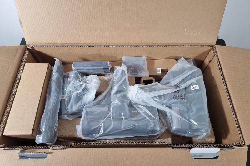 Samsung Jet 90 Series - Unboxing: 20210916_135942.jpg