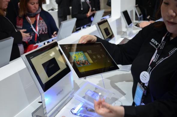 MWC 2013: Experienta hands on cu tableta Sony Xperia Tableta Z, cea mai subțire tableta din lume (Video): sony_xperia_tablet_z_12jpg.jpg