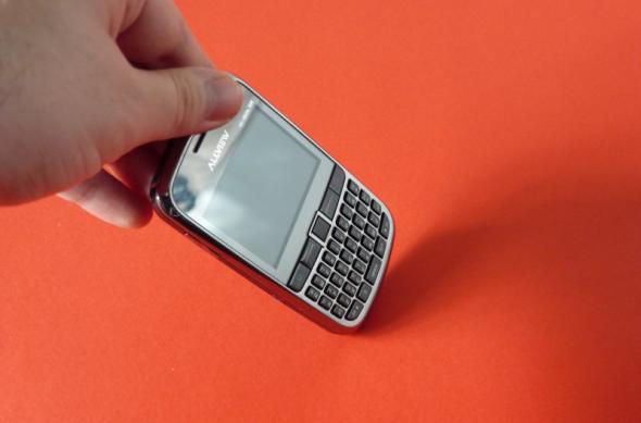 Review Allview Q1 GET - telefon QWERTY dual SIM 3G la preț rezonabil (Video): allview_q1_get_mobilissimo_13jpg.jpg