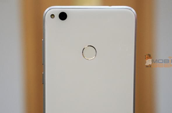 Huawei P9 lite (2017) - Fotografii hands-on Mobilegeeks.com: id553185_1.jpg