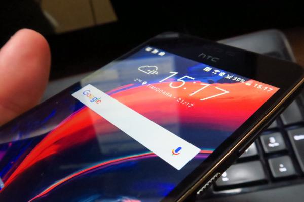 HTC Desire 10 Lifestyle: Conectivitate acceptabilă, se putea umbla la volum