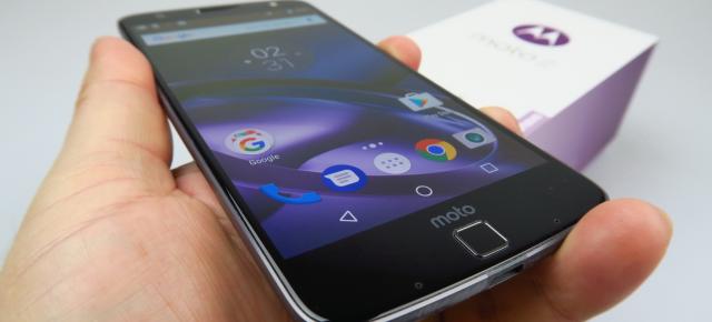 Motorola Moto Z Unboxing: modularitatea reală e aici, la un cost pe măsură (Video)