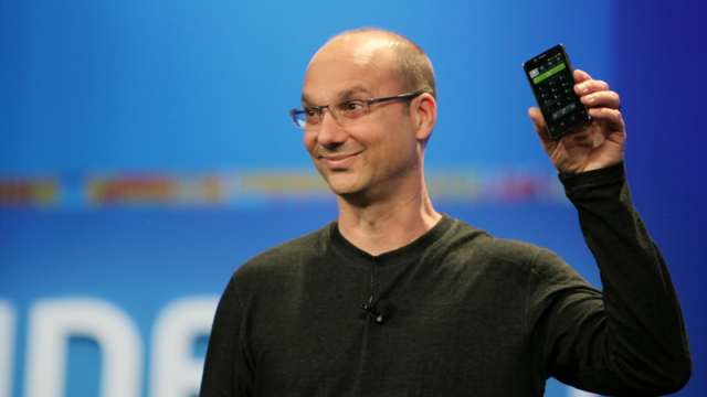 <b>Andy Rubin, creatorul lui Android și noua sa companie numită Essential Inc. vor lansa un smartphone flagship în această vară</b>Fix acum 2 ani aflam că Andy Rubin, unul dintre creatorii sistemului de operare Android, are în plan lansarea unui smartphone propriu, în acest sens fiind necesar startul unei companii de la zero. În tot acest timp cât informațiile despre procesul de