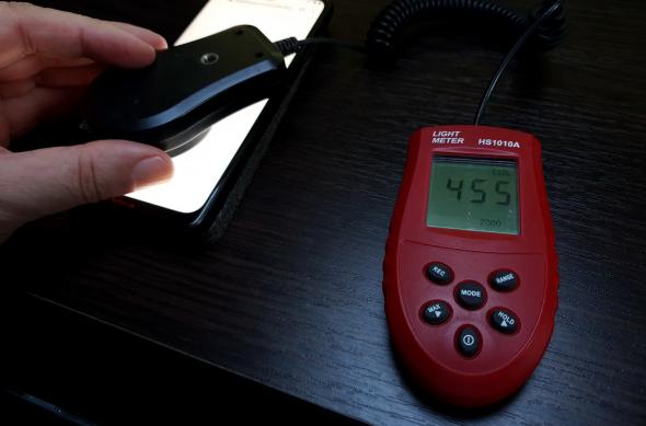 Luminozitate display Nokia 7.2 și ecranul văzut la microscop: Noki-7-2_002.jpg