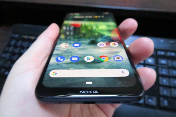 Nokia 7.2: Display luminos, viu colorat cu HDR10