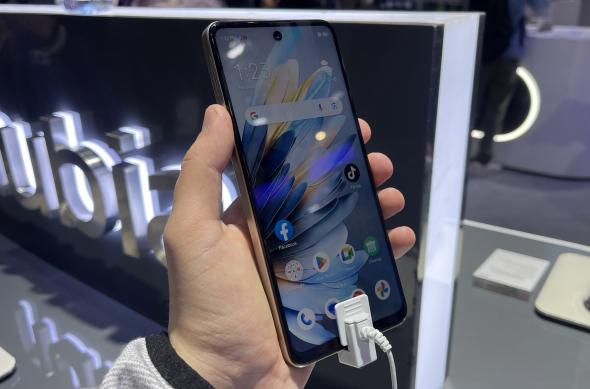 ZTE Nubia Music - Fotografii hands-on (MWC 2024): IMG_9036.jpg