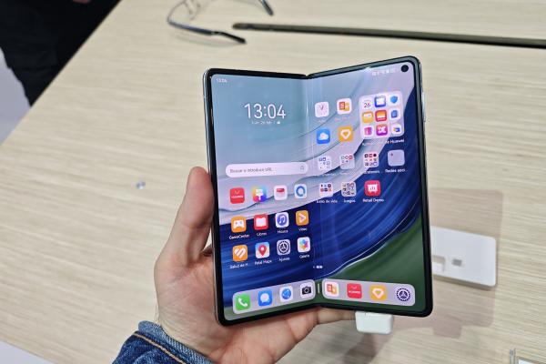 HUAWEI Mate X5 - Fotografii hands-on (MWC 2024)