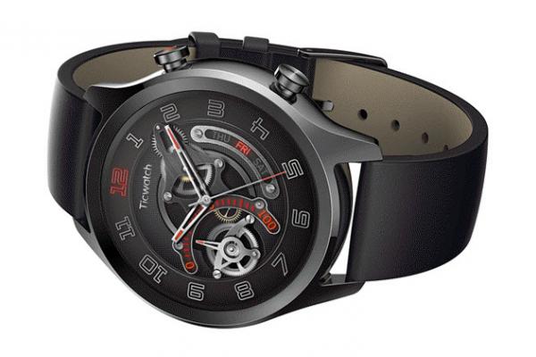 Ceasul Mobvoi TicWatch C2 debutează cu ecran AMOLED, certificare IP68 și Wear OS la bord 