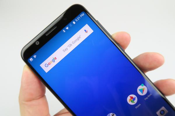 ASUS ZenFone Max Pro (M1): Display pe măsura promisiunilor din specificaţiile oficiale
