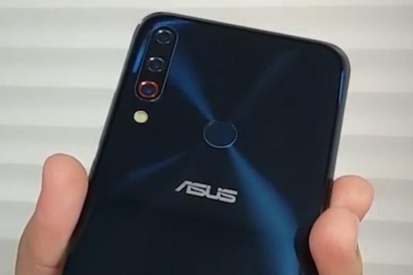 ASUS ZenFone 6 apare deja sub formă de prototip, cu breton "picătură", cameră triplă