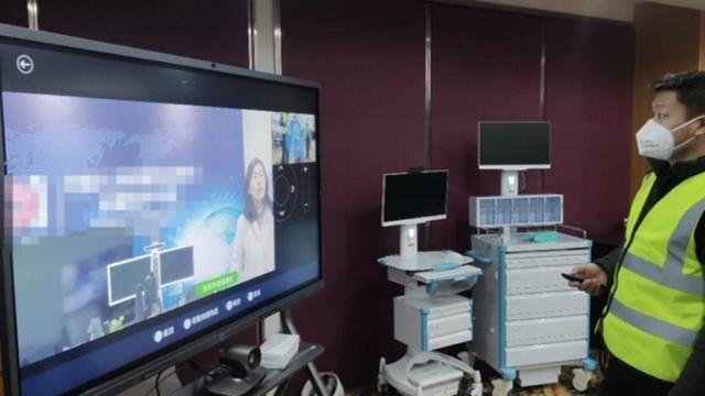 <b>(P) Huawei luptă împotriva focarului de coronavirus; Oferă spitalului din Wuhan o platformă de diagnostic la distanță pentru pacienți</b>Focarul de coronavirus este deja cunoscut la nivel global de câteva săptămâni bune și s-a ajuns și la implicații în zona tech, acolo unde multe companii și-au anulat/amânat evenimentele pentru a-și proteja