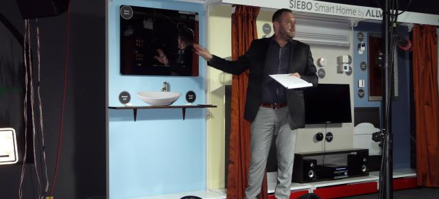 Allview lansează Siebo Smart Home, un sistem pentru casa inteligentă ce include senzori, o oglindă smart şi o cameră drept unitate centrală
