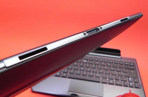 Review ASUS PadFone - versiunea finală testată, cu sleeve, tastatura și un super stylus; Un produs excelent și complet! (Video): 26_asus_padfone_review_mobilissimo.jpg