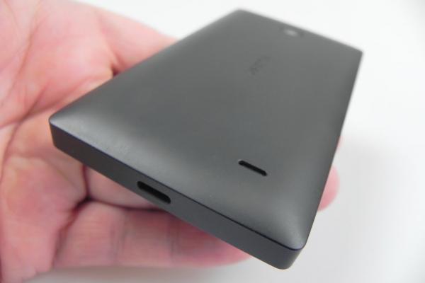 Nokia X review (dual SIM): un experiment Îndrăzneț, dar nu neapărat un succes (Video)