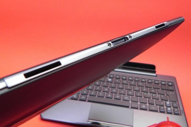 Review ASUS PadFone - versiunea finală testată, cu sleeve, tastatura și un super stylus; Un produs excelent și complet! (Video): 26_asus_padfone_review_mobilissimo.jpg