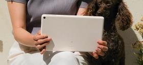 Google oferă un nou preview pentru Pixel Tablet, care va avea un dock boxă pentru transformarea în device Smart Display